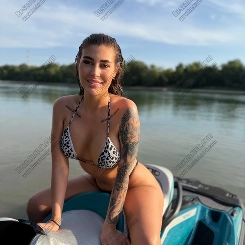 IsabelleF, 25 éves prosztata masszőz